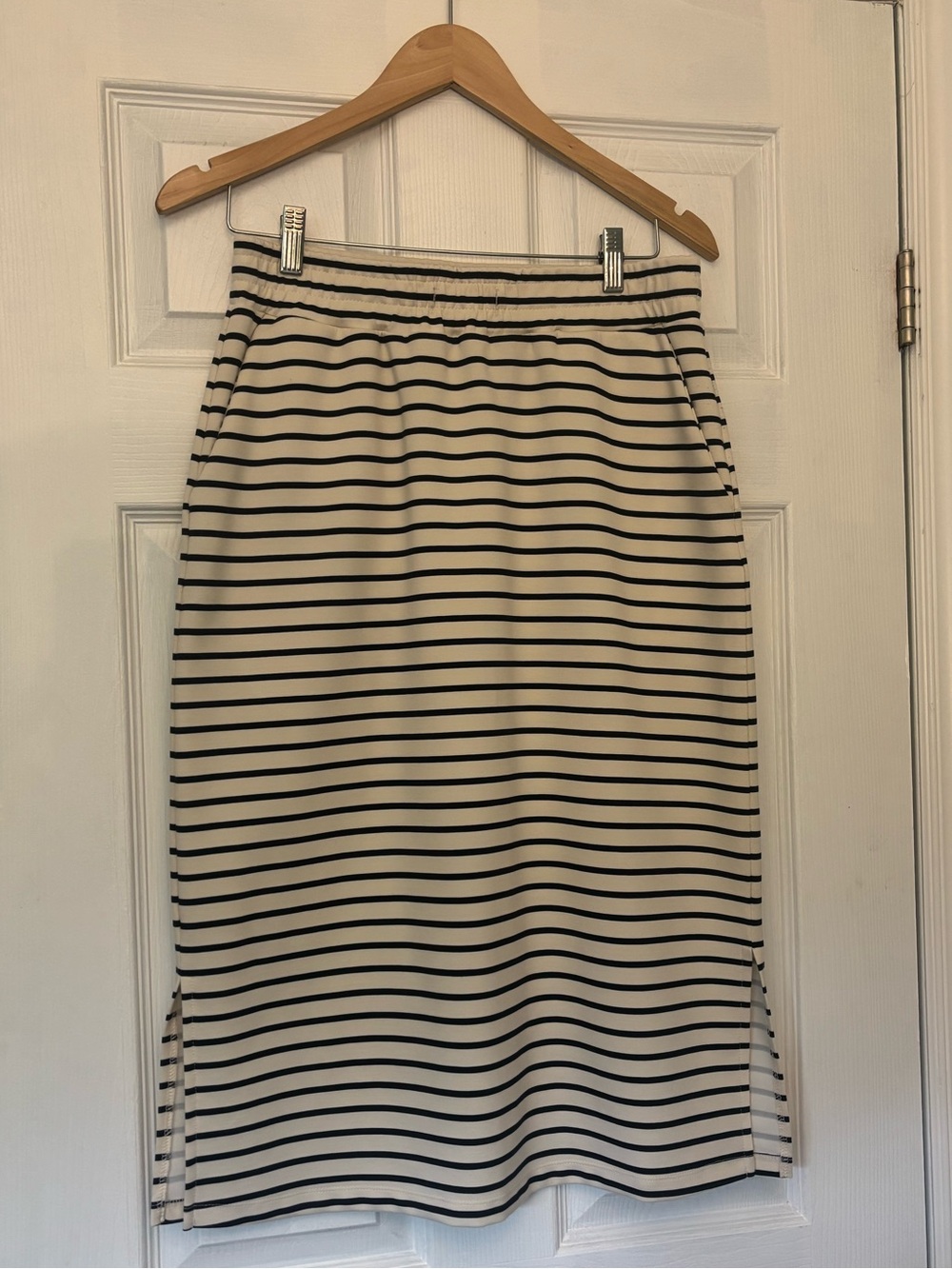 SoyaConcept Striped Midi Skirt w/Pockets | Size M